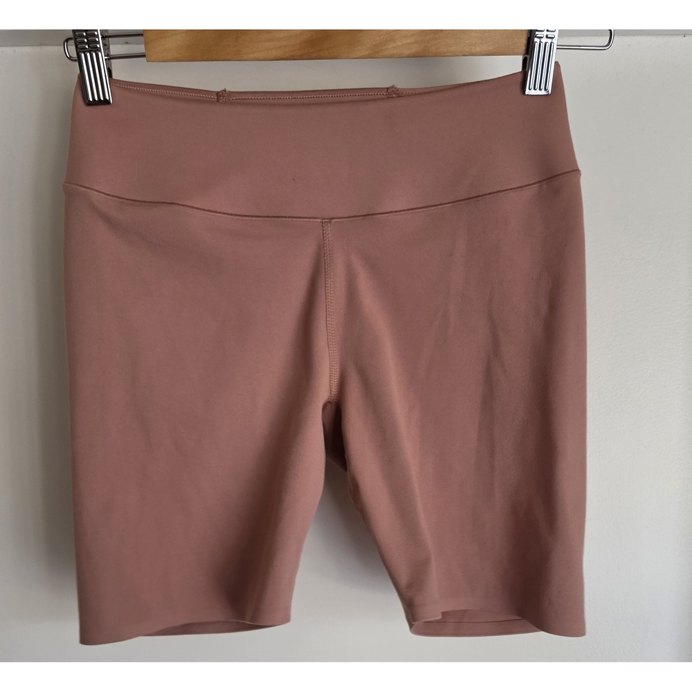 Uniqlo Biker Shorts Women S Dusty Rose Athletic Activewear Athleisure Bike